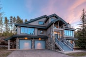 Boulder Ridge Haus: Slopeside Elegance
