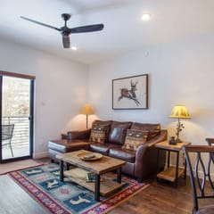 River West Buffalo Mountain Condo: On The Blue River