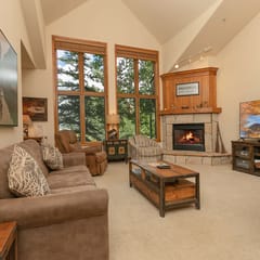 Riverbend Sawmill Run Condo: Ski In/Out Retreat