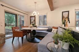 Timbernest Summit Escape: Beautiful Updates, Great Location - Image 5