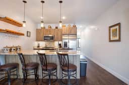 River West Buffalo Mountain Condo: On The Blue River - Image 4