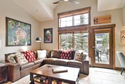 Mountain Thunder Snow Day Townhome: Ski In, Walk To Gondola – High-End Resort - Image 5