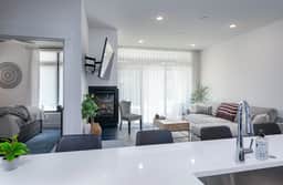 River West Red Peak Condo: Upscale Finishes, Hot Tub - Image 4