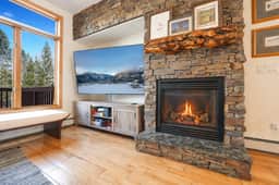Prospect Point Getaway: Mountain Views w/ Private Hot Tub - Image 5