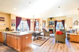 The Springs at River Run - Walk to Lifts, Pool & Hot Tubs - Image 4