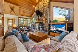 Boulder Ridge Lodge: Huge Ski-In Home w/ 20 Beds - Image 2