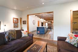 Urban Farmhouse on French Home: Hot Tub, Stroll to Main St - Image 2