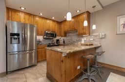 Village Chateaux Northstar Condo: Downtown, Ski In/Out - Image 5