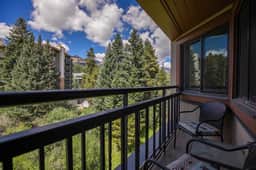 Village Chateaux Northstar Condo: Downtown, Ski In/Out - Image 3