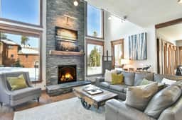 Shekel Haus – Luxury Mountain Retreat w/ Views & Hot Tub - Image 3