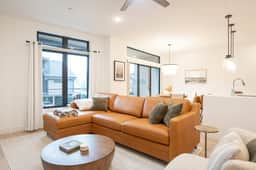 River West Rivers And Roads Condo: Mountain Views, Shared Hot Tubs - Image 5
