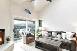 Lake Forest Alpine View: Lake & Mountain Views - Image 4