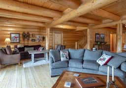 Elk Meadow Lodge: Luxury Log Home, Hot Tub - Image 4
