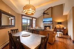 Crystal Peak Highpoint Condo: Ski In/Out, Mountain Views - Image 3