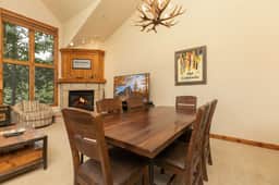 Riverbend Sawmill Run Condo: Ski In/Out Retreat - Image 4