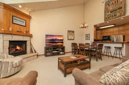 Riverbend Sawmill Run Condo: Ski In/Out Retreat - Image 2