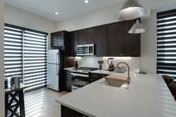 Fourth Street Crossing Summit Townhome: Downtown Silverthorne Getaway - Image 3