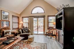 Wendall Square Downtown Townhome: Views w/ Hot Tub - Image 4