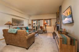 Village Shavano Briar Rose Run Condo: Ski-In/Out - Image 3
