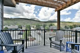 Skywalk Flats Downtown Condo: Mountain Views, Rooftop Hot Tubs - Image 3