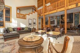 Grand Antler Lodge: Spacious, Updated, Sleeps 16 - Image 3