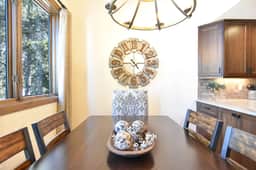 Highlander Townhome: Walk to Lifts, Walk to Town, Close to Everything! - Image 4