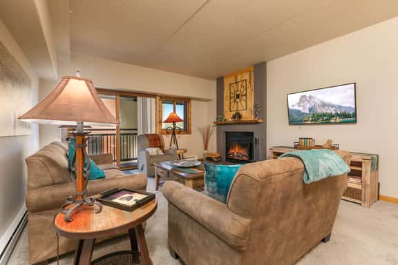 Village Shavano Briar Rose Run Condo: Ski-In/Out - Image 1