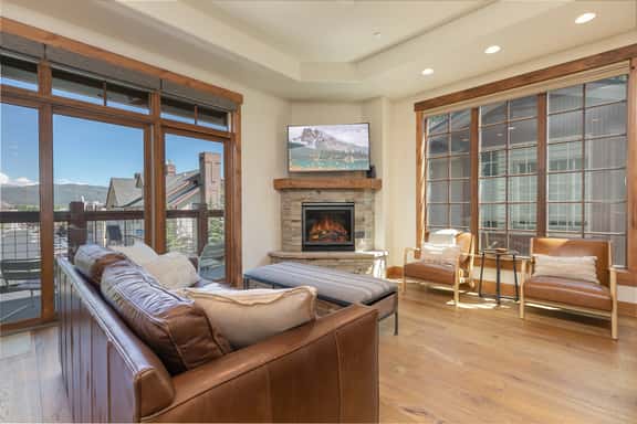 Frisco Sports Chalet Peak One Condo: Downtown Frisco - Image 1