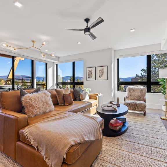Frisco Flats Condo - Mountain Views, Private Hot Tub, Downtown! - Image 1