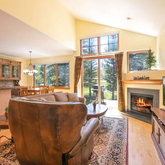 Highland Greens Fairway Townhome: Hot Tub, Views - Image 1