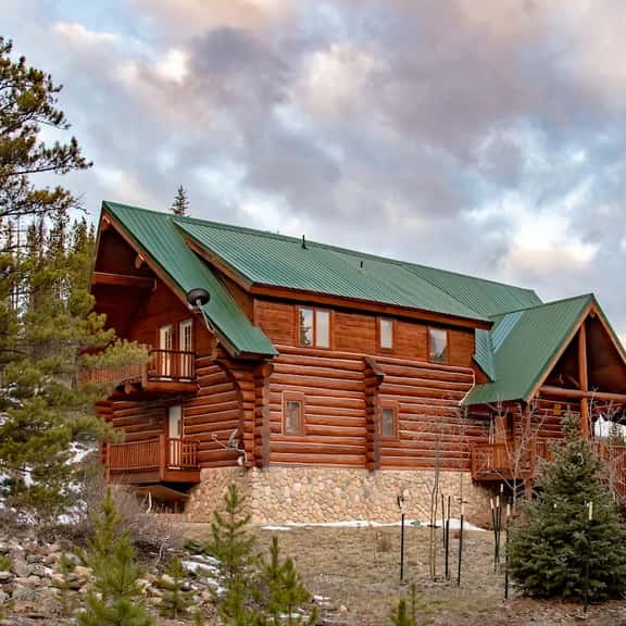 Elk Meadow Lodge: Luxury Log Home, Hot Tub - Image 1