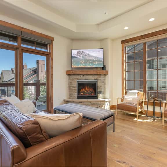 Frisco Sports Chalet Peak One Condo: Downtown Frisco - Image 1