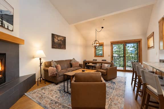 Twin Elk Lodge Pine & Peak Townhome: Walk To Main Street & Gondola, Ski-In - Image 2