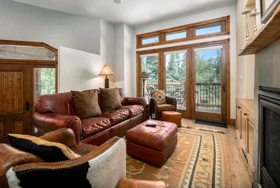Woods Gondola Watch Townhome: Location! Sleeps 11 Private Hot Tub - Image 3