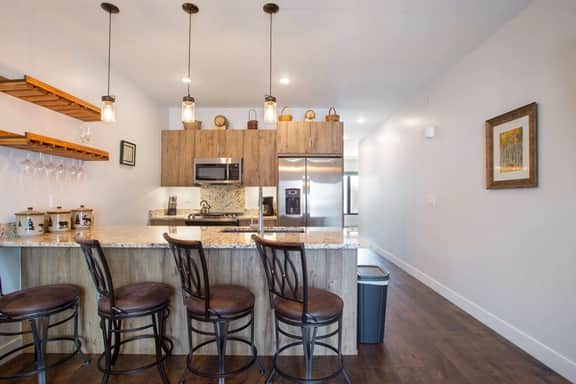 River West Buffalo Mountain Condo: On The Blue River - Image 4