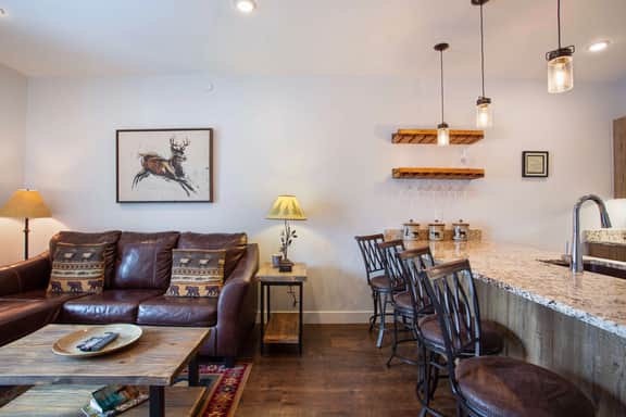 River West Buffalo Mountain Condo: On The Blue River - Image 2