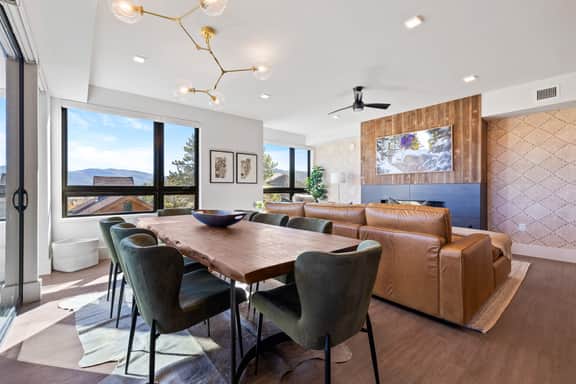 Frisco Flats Condo - Mountain Views, Private Hot Tub, Downtown! - Image 3