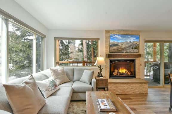 Timbernest Bristlecone Condo: Walk to Lifts & Downtown Breckenridge! - Image 2