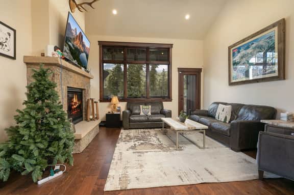 Keystone Alders Alpine Retreat: High End Resort Lodging - Image 2