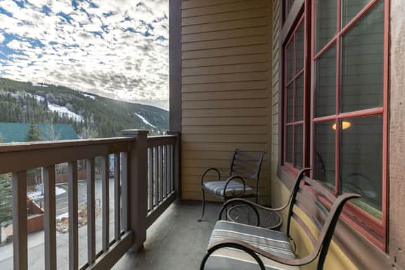 Expedition Station Powder Days Condo: Ski In, Ski Out Keystone Retreat - Image 4