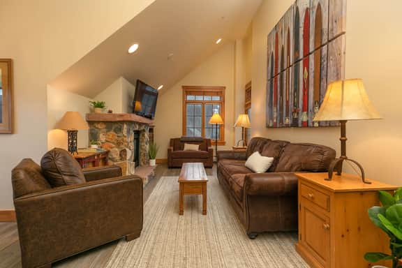 Expedition Station Powder Days Condo: Ski In, Ski Out Keystone Retreat - Image 2