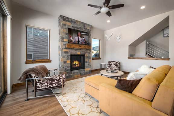 Deming Crossing Duplex: Downtown Frisco Chic - Image 2