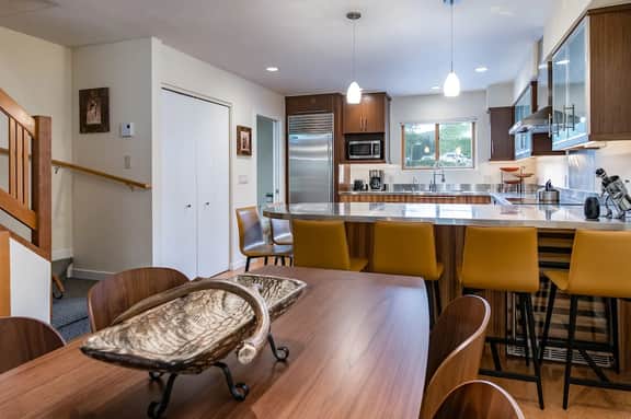 Cedars First Chair Townhome: On The Slopes - Image 4