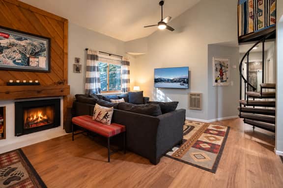 Flying Dutchman Hideaway Condo: Pool/Hot Tub Access, On Shuttle Route - Image 5