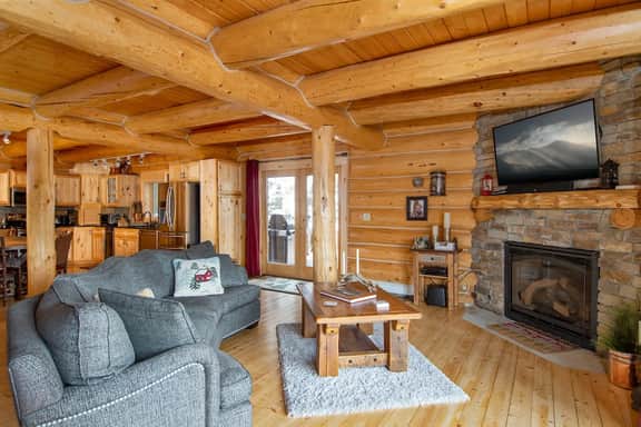 Elk Meadow Lodge: Luxury Log Home, Hot Tub - Image 3