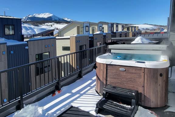 Fourth Street Crossing Summit Townhome: Downtown Silverthorne Getaway - Image 5